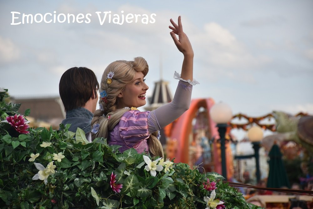 1. Razones para ir a Disney - Cabalgata